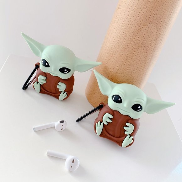 Baby Yoda Airpod Gen 1 and 2 Silicone Case - Picture 3 of 6